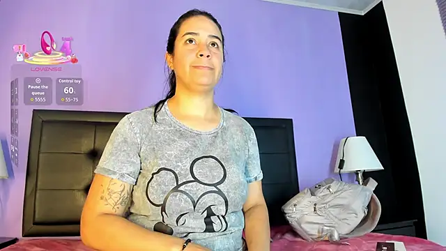 GreciaFox1 online show from 05/28/26, 12:13