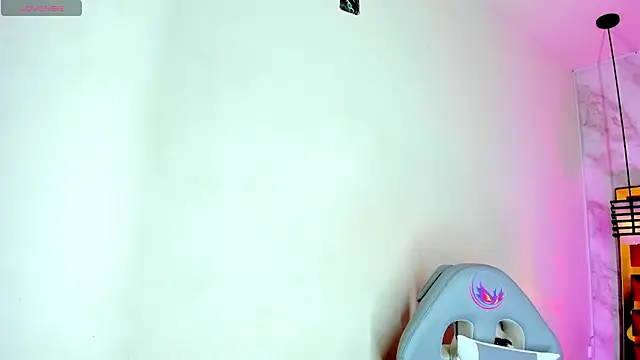 Luciifeer  online show from 11/06/25, 06:42