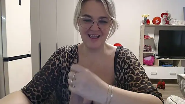 EleanoraDream online show from 05/10/26, 07:13