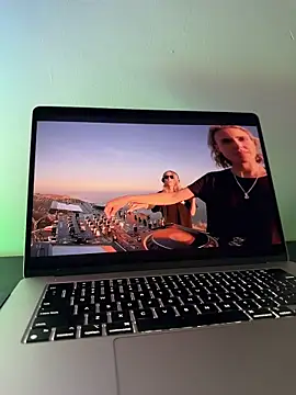 TomasEdisson online show from 09/23/25, 10:13