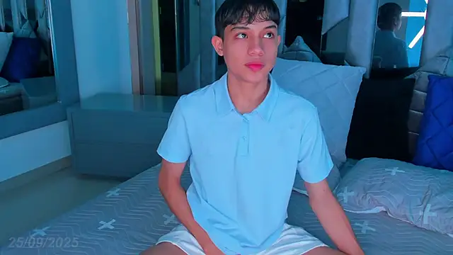 Sebax Young online show from 09/25/25, 07:50