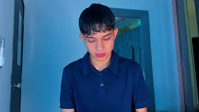 Sebax Young online show from 11/28/25, 08:33