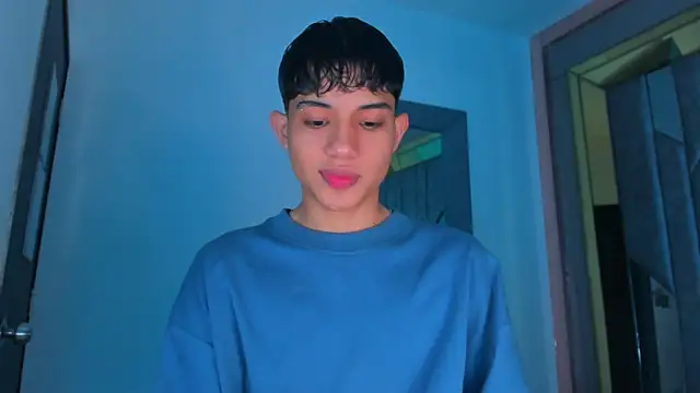 Sebax Young online show from 12/05/25, 08:27