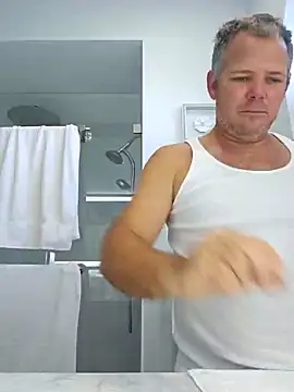 cubanitofeliz40 online show from 11/19/25, 12:49