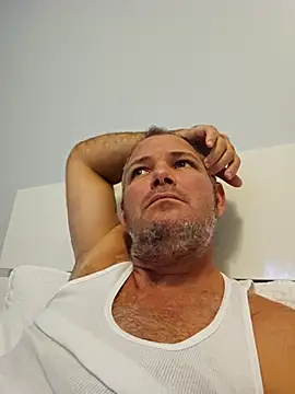 Snapshot of cubanitofeliz40 chatting on 01/31/26, 09:46 cubanitofeliz40 online show from 01/31/26, 09:46