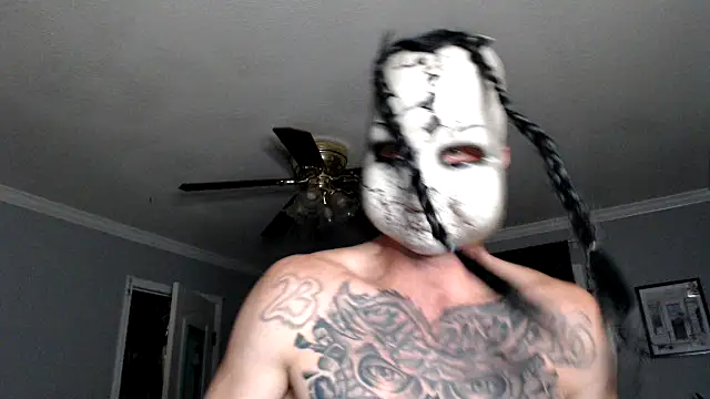 Snapshot of TheGrudge206 chatting on 10/31/25, 11:39 TheGrudge206 online show from 10/31/25, 11:39