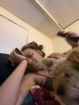 Snapshot of nuttybutter999999 chatting on 04/01/26, 08:48 nuttybutter999999 online show from 04/01/26, 08:48