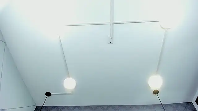 ThaliaCross online show from 10/09/25, 07:56