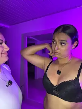 nicolexxaleja online show from 04/25/26, 11:35