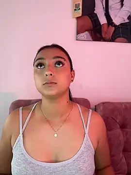 nicolexxaleja online show from 04/27/26, 07:01