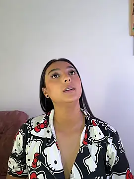 nicolexxaleja online show from 05/05/26, 02:58