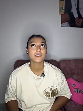 nicolexxaleja online show from 05/09/26, 05:01