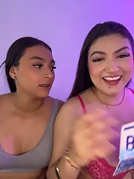 nicolexxaleja online show from 05/13/26, 03:42