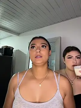 nicolexxaleja online show from 06/11/26, 04:10