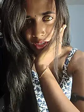 cute radhikaa online show from 09/22/25, 05:26