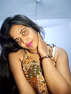 Snapshot of cute_radhikaa chatting on 06/08/26, 09:31 cute radhikaa online show from 06/08/26, 09:31
