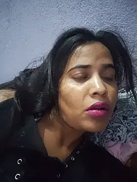 Snapshot of cute_radhikaa chatting on 06/23/26, 04:16 cute radhikaa online show from 06/23/26, 04:16