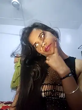Snapshot of cute_radhikaa chatting on 07/09/26, 09:13 cute radhikaa online show from 07/09/26, 09:13