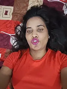 Snapshot of cute_radhikaa chatting on 07/13/26, 06:33 cute radhikaa online show from 07/13/26, 06:33