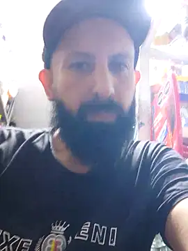 Snapshot of freefantasies chatting on 11/03/25, 04:14 freefantasies online show from 11/03/25, 04:14