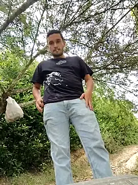 Snapshot of DOEBUY66 chatting on 09/23/25, 07:28 DOEBUY66 online show from 09/23/25, 07:28