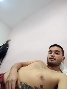 Snapshot of DOEBUY66 chatting on 11/08/25, 01:28 DOEBUY66 online show from 11/08/25, 01:28