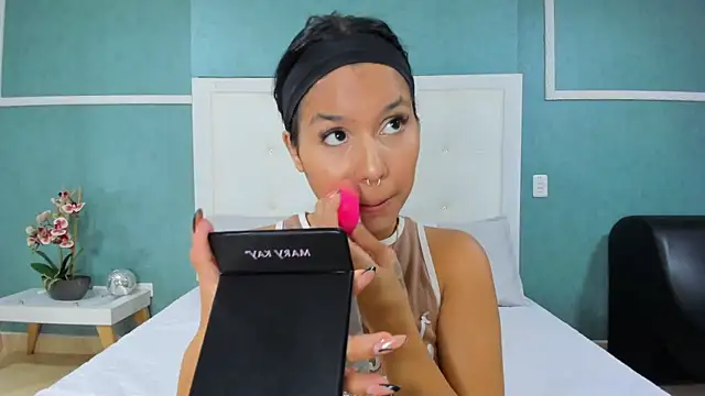 ania gomez online show from 10/08/25, 09:56