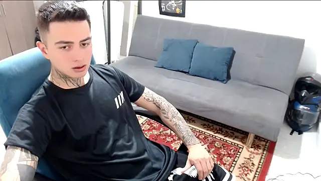 santii ss online show from 12/03/25, 02:59