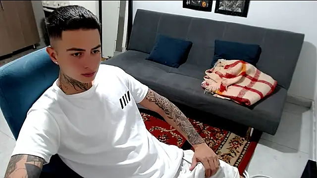 santii ss online show from 12/14/25, 12:16