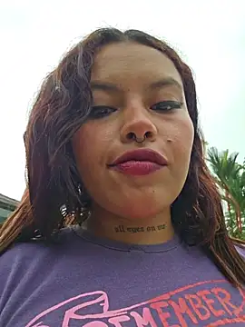 Yessica Lopezz online show from 06/27/26, 01:17