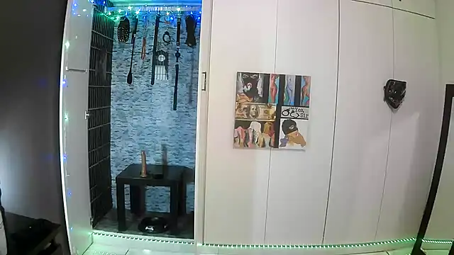 Snapshot of BaDSubMiss chatting on 01/16/26, 04:38 BaDSubMiss online show from 01/16/26, 04:38