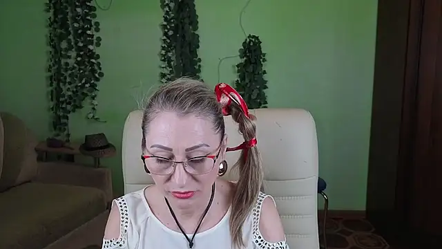 Habibi Honeyy online show from 11/05/25, 11:10