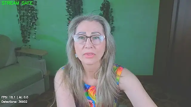 Habibi Honeyy online show from 06/16/26, 01:36