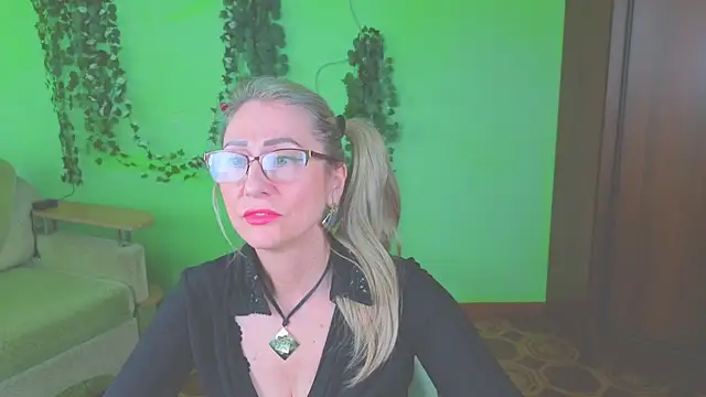 Habibi Honeyy online show from 06/26/26, 01:26