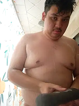 Snapshot of Batcum129 chatting on 11/01/25, 01:18 Batcum129 online show from 11/01/25, 01:18