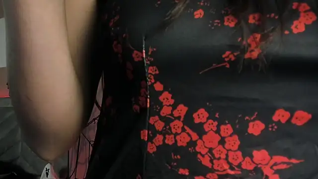 Bella Williiams online show from 10/18/25, 12:17