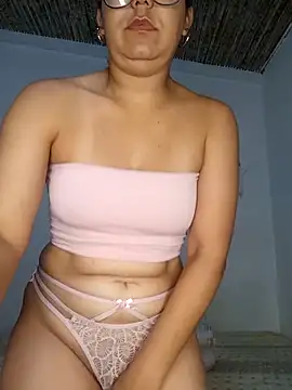 Snapshot of MilfTentasion chatting on 03/13/26, 12:50 MilfTentasion online show from 03/13/26, 12:50