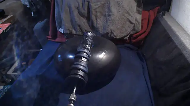 Snapshot of drieghe chatting on 03/09/26, 03:32 drieghe online show from 03/09/26, 03:32