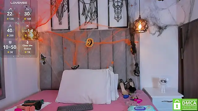 Gia Scott online show from 10/30/25, 09:04