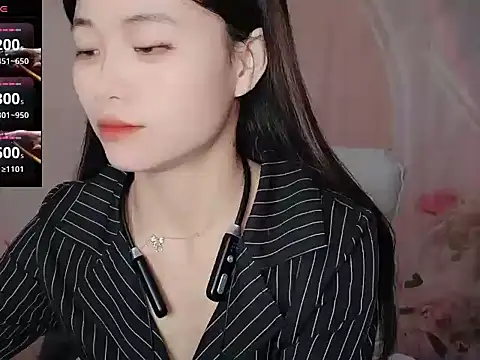 Lele-Baby online show from 11/27/25, 02:02