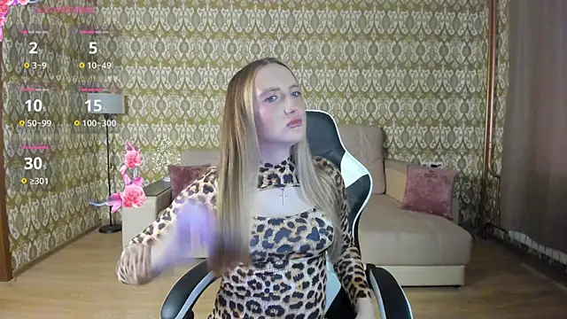 Vi Luxy online show from 05/13/26, 01:25