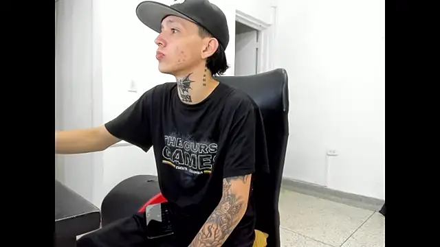 StraightBoy Nick online show from 05/01/26, 09:08
