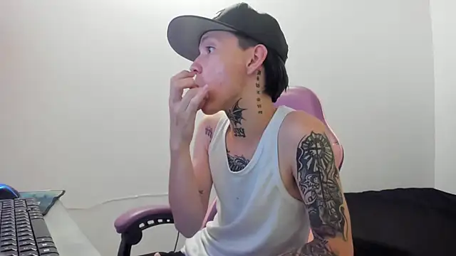 StraightBoy Nick online show from 05/10/26, 08:14