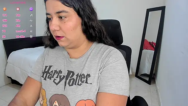 Snapshot of MariamCastiblanco chatting on 03/26/26, 08:25 MariamCastiblanco online show from 03/26/26, 08:25