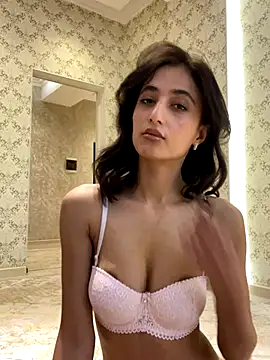 AriaXFlirt online show from 11/30/25, 09:02