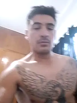 bigandstrong2217 online show from 12/13/25, 08:47