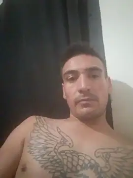 bigandstrong2217 online show from 04/21/26, 03:46