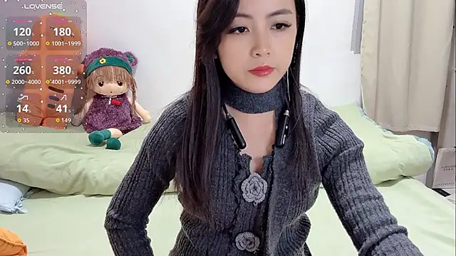Snapshot of Yingbao-Baby chatting on 11/28/25, 09:45 Yingbao-Baby online show from 11/28/25, 09:45