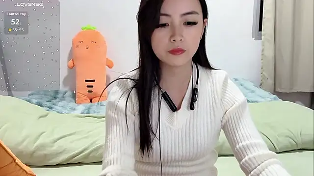 Snapshot of Yingbao-Baby chatting on 12/04/25, 08:45 Yingbao-Baby online show from 12/04/25, 08:45