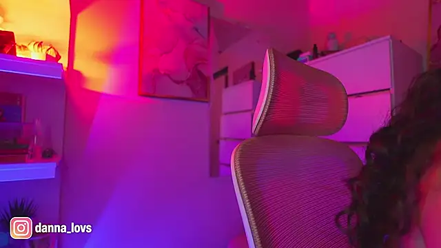 Snapshot of Dannaa_Lovs chatting on 11/07/25, 06:30 Dannaa Lovs online show from 11/07/25, 06:30